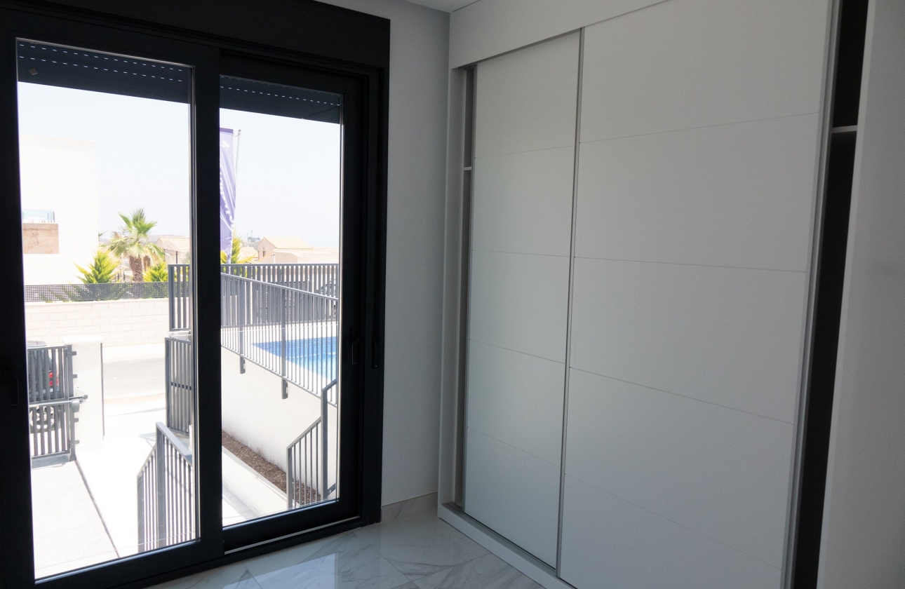 Obra nueva - Detached - Polop