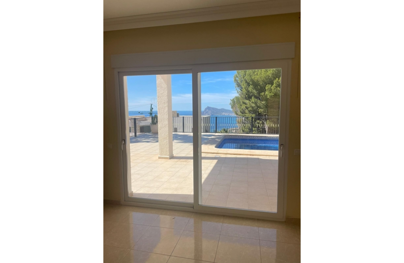 Obra nueva - Villa - Altea