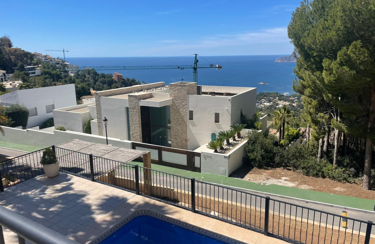 Obra nueva - Villa - Altea