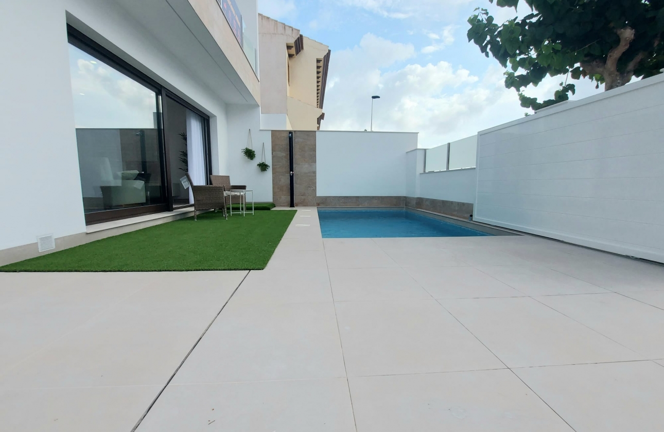 Rynek pierwotny - Szeregowiec - Guardamar del Segura - Las Esperanzas