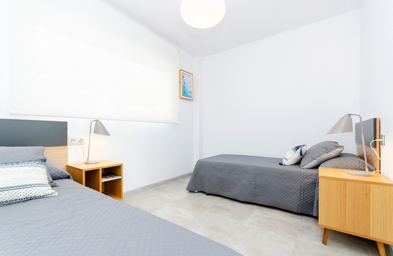 Obra nueva - Adosado - Torrevieja