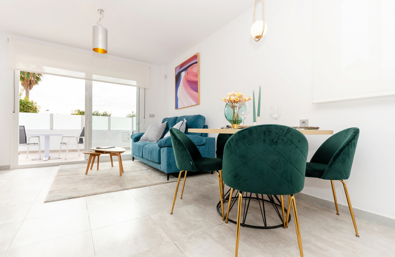 Obra nueva - Adosado - Torrevieja