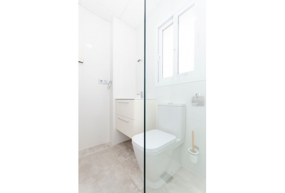 Obra nueva - Adosado - Torrevieja