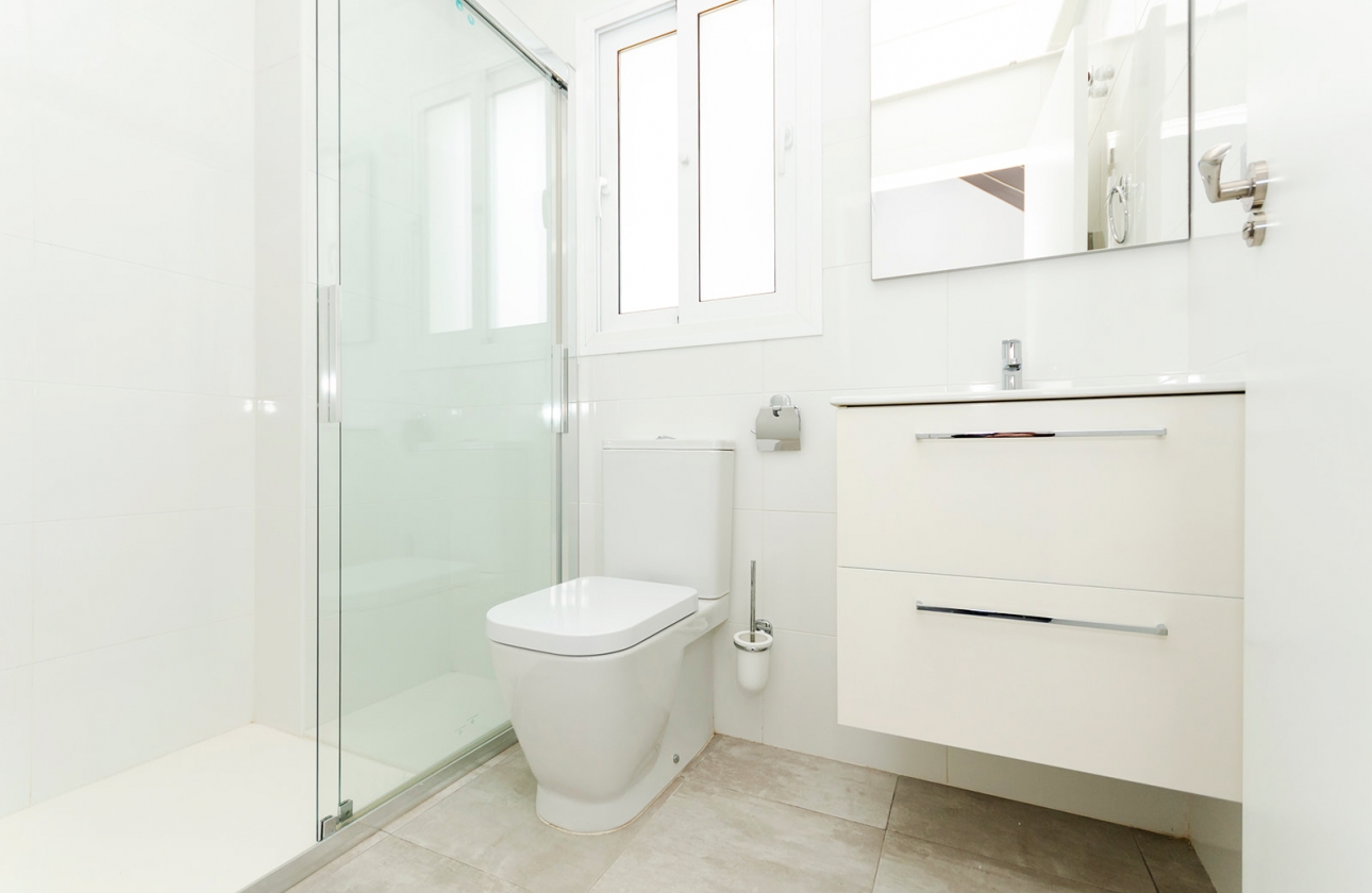 Obra nueva - Adosado - Torrevieja