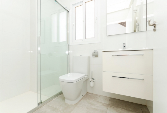 Obra nueva - Adosado - Torrevieja