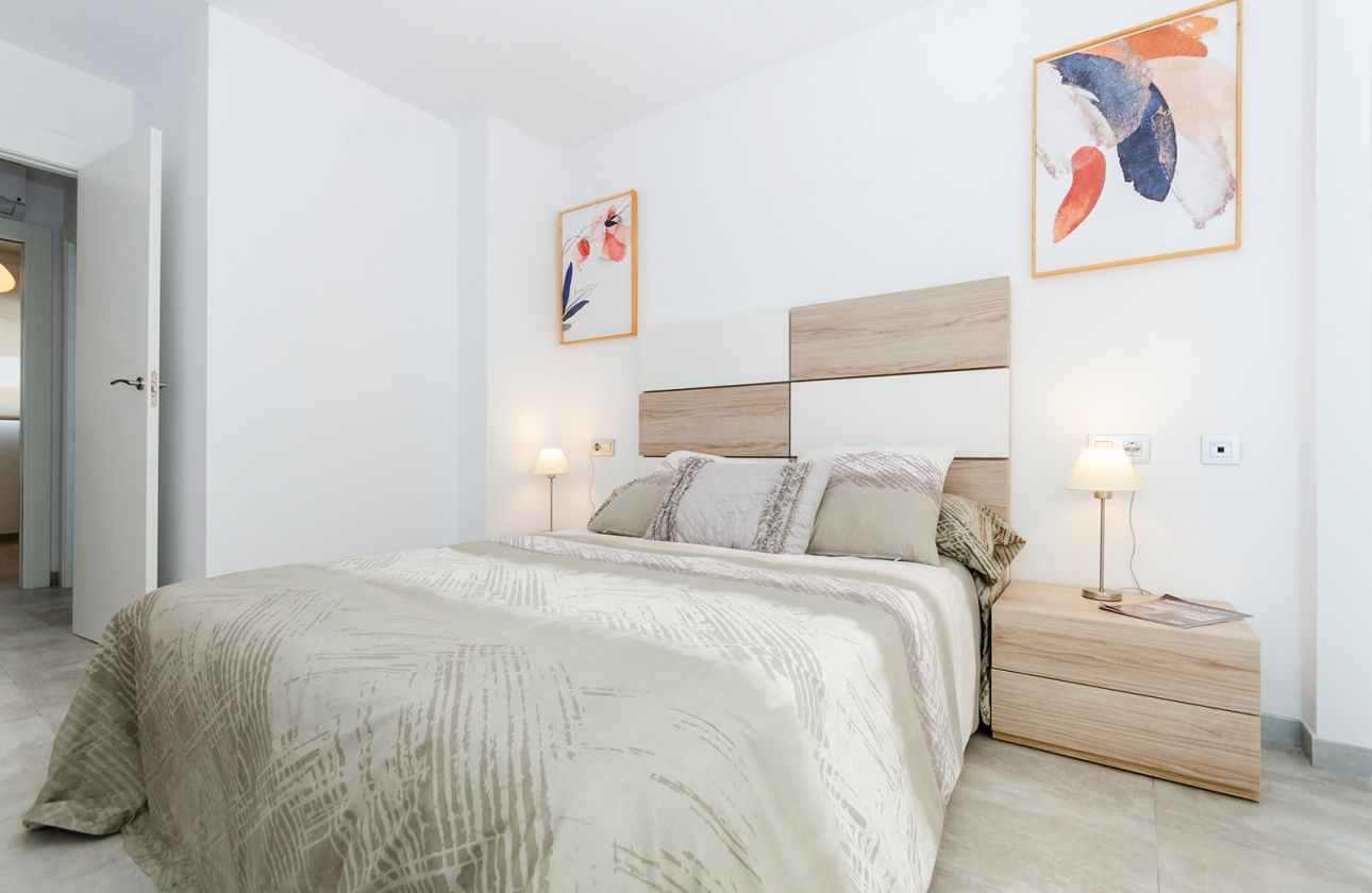 Obra nueva - Adosado - Torrevieja