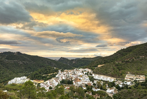 Obra nueva - Apartment - Benahavís