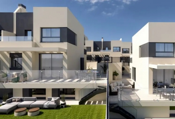 Obra nueva - Adosado - Fuengirola