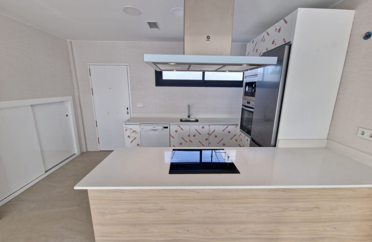 Rynek pierwotny - Villa - Manilva