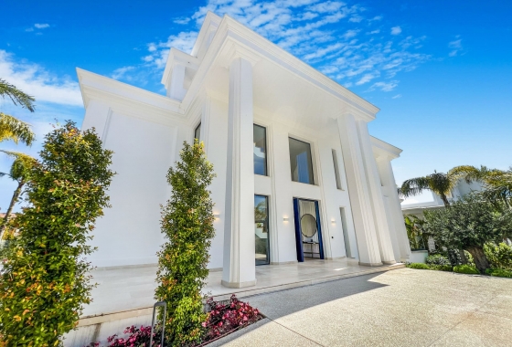 Obra nueva - Villa - Marbella