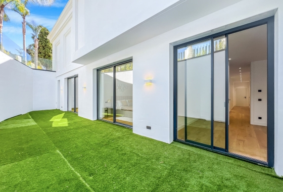 Obra nueva - Villa - Marbella