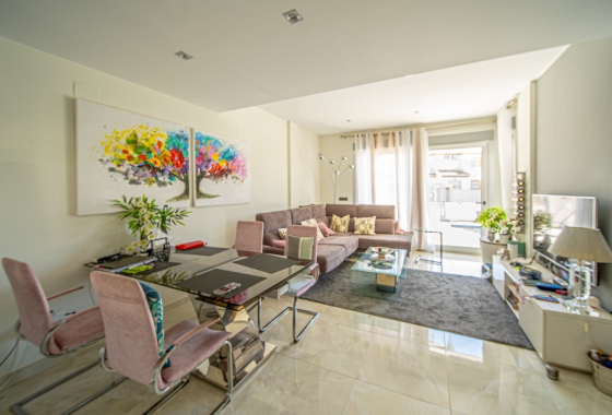 Rynek wtórny - Villa - Orihuela Costa - Lomas de Cabo Roig