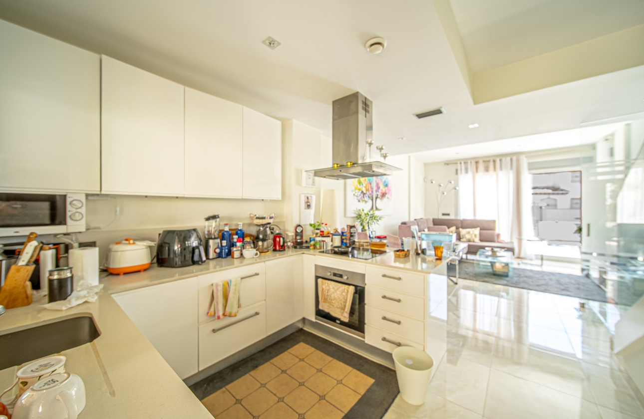 Rynek wtórny - Villa - Orihuela Costa - Lomas de Cabo Roig