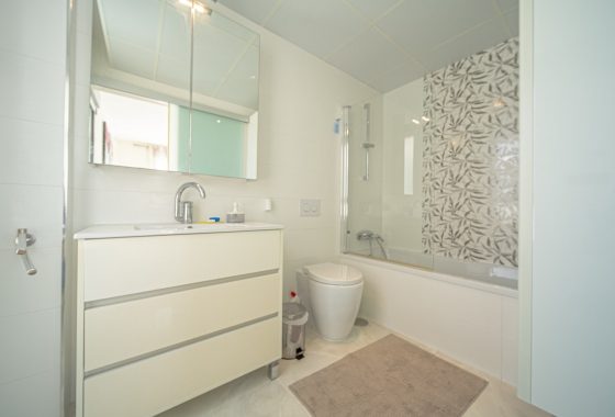 Rynek wtórny - Villa - Orihuela Costa - Lomas de Cabo Roig