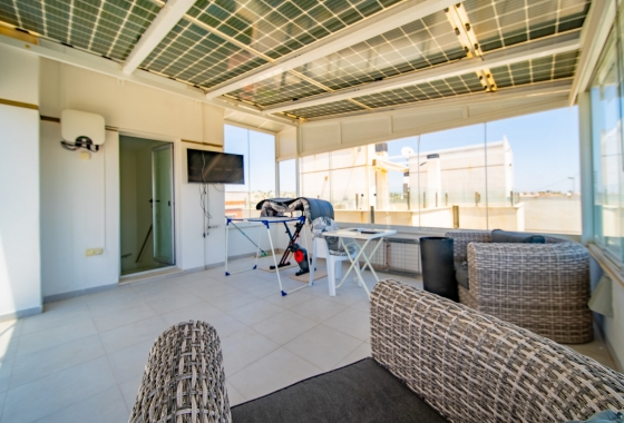 Rynek wtórny - Villa - Orihuela Costa - Lomas de Cabo Roig