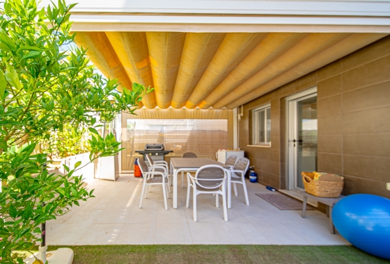 Rynek wtórny - Villa - Orihuela Costa - Lomas de Cabo Roig