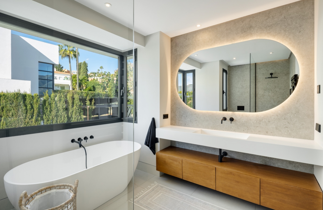 Obra nueva - Villa - Marbella