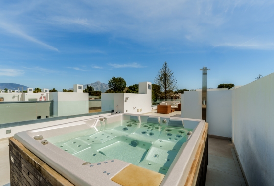 Obra nueva - Villa - Marbella