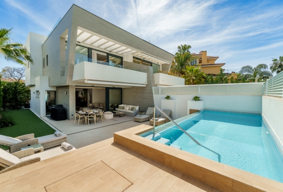 Obra nueva - Villa - Marbella
