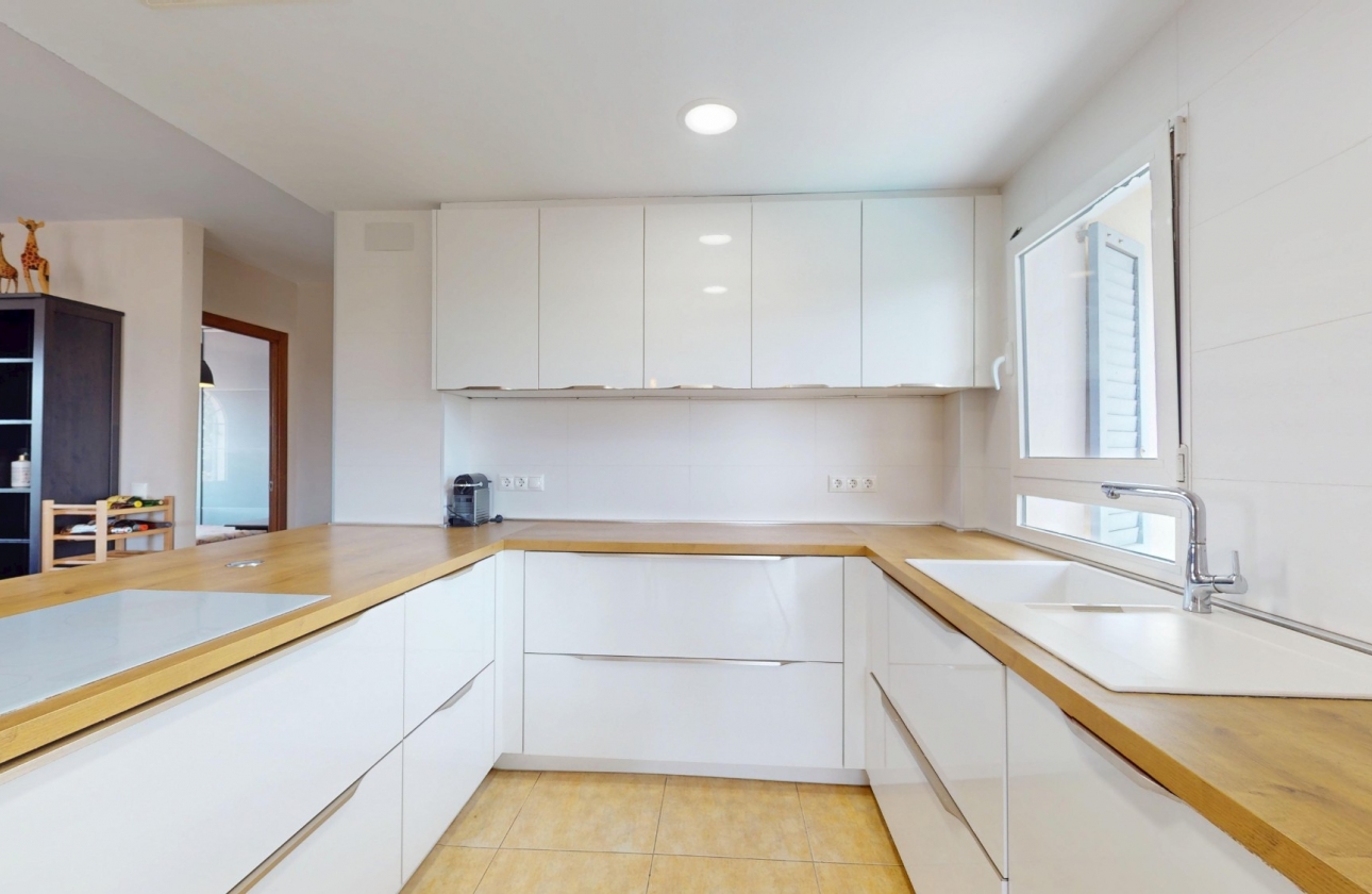 Rynek wtórny - Villa - Orihuela Costa - La Zenia