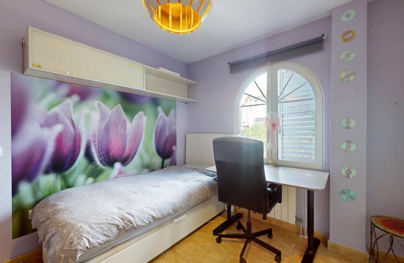 Rynek wtórny - Villa - Orihuela Costa - La Zenia