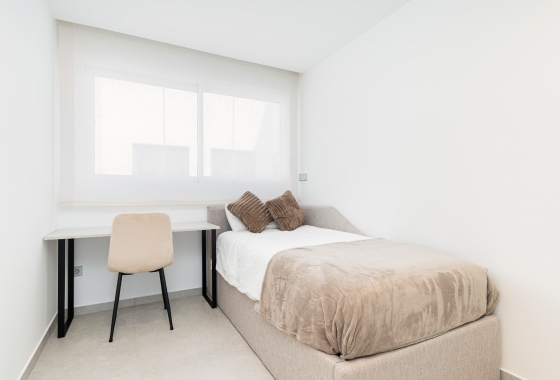 Reventa - Ático - Torrevieja