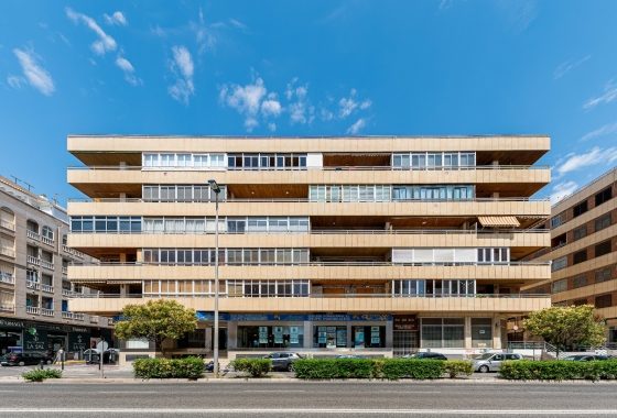 Reventa - Ático - Torrevieja