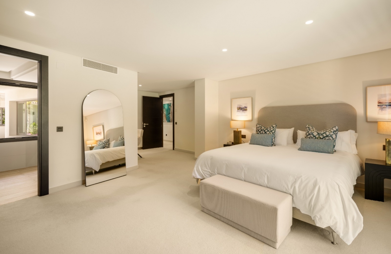 Rynek pierwotny - Villa - Marbella