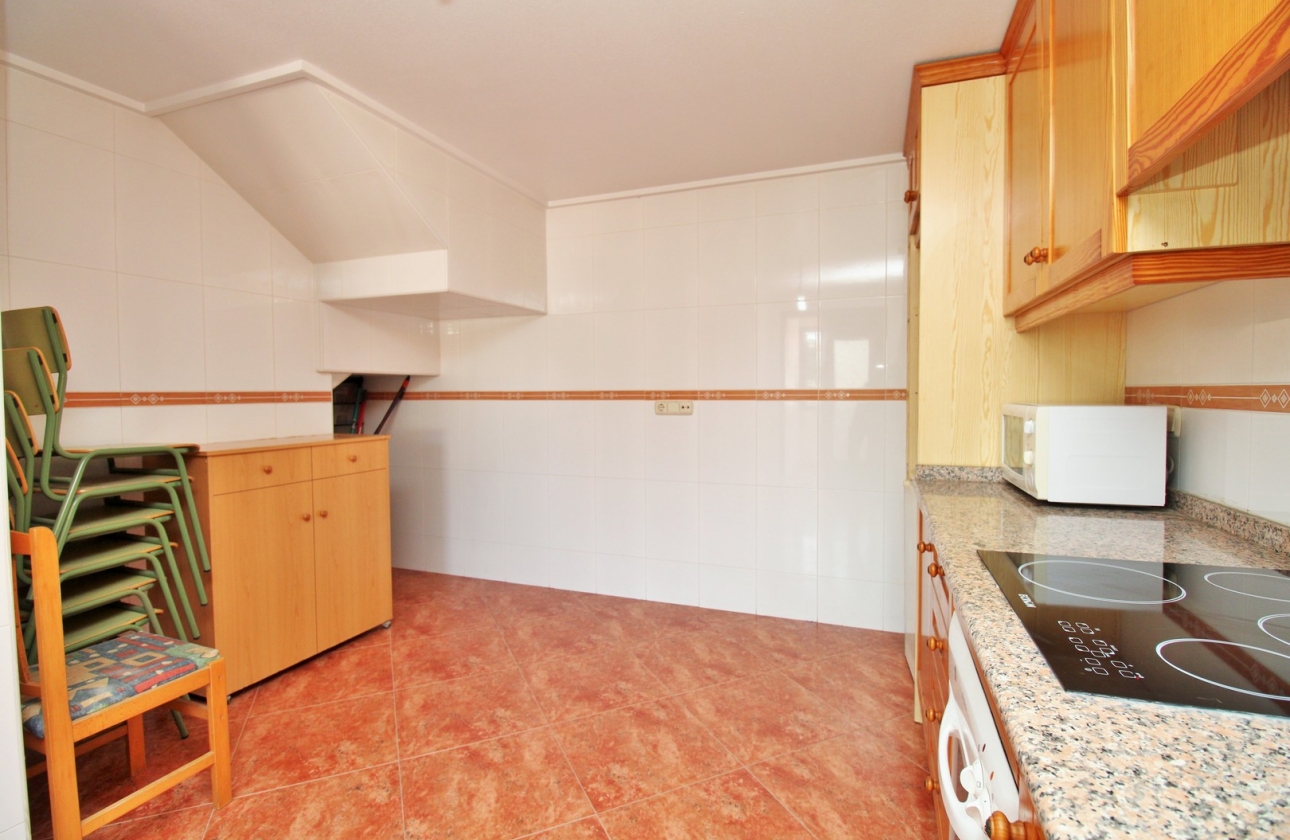 Rynek wtórny - Bliźniak - Orihuela - Los Desamparados