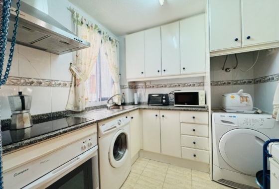 Rynek wtórny - Apartament - Torrevieja - La Mata