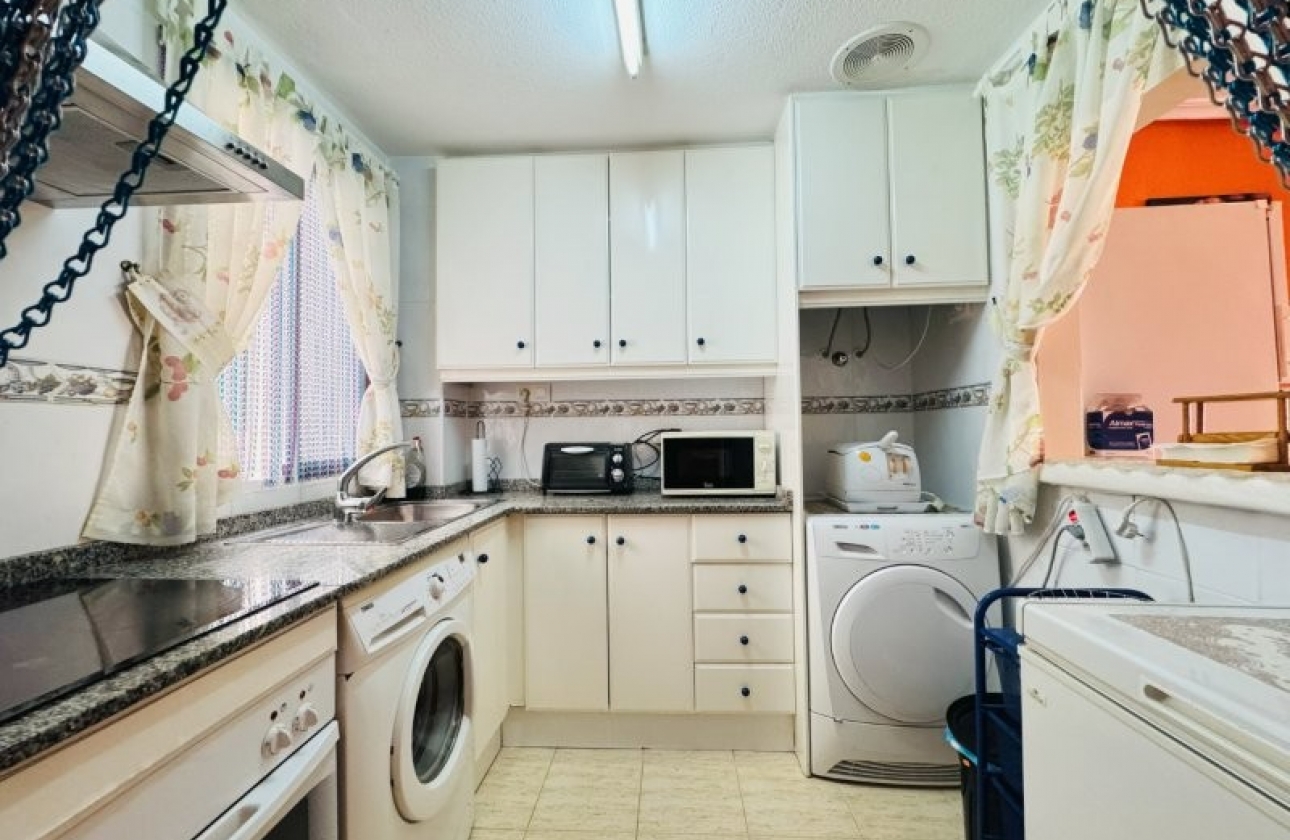 Rynek wtórny - Apartament - Torrevieja - La Mata