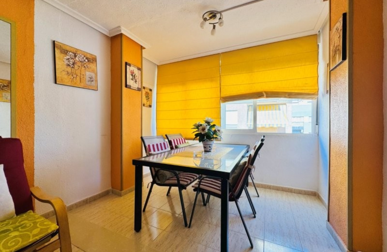 Rynek wtórny - Apartament - Torrevieja - La Mata