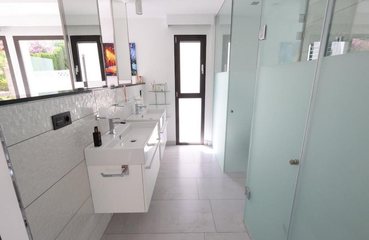 Resale - Villa - Jávea - Monte Olimpo