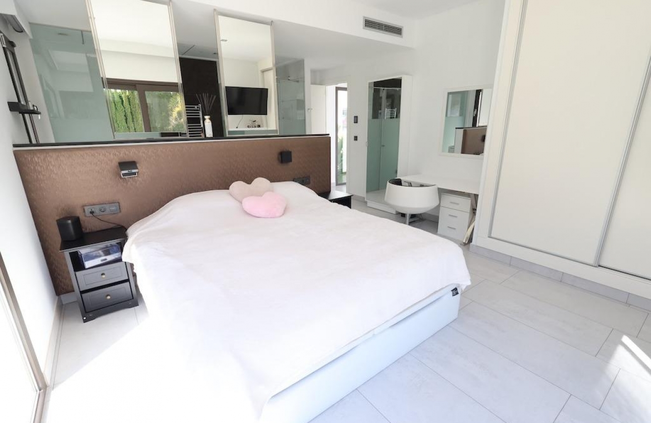 Resale - Villa - Jávea - Monte Olimpo