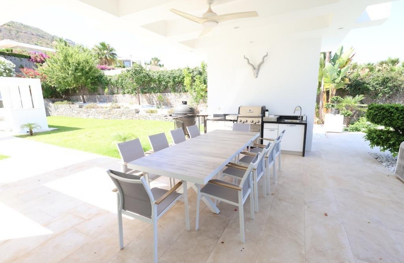 Resale - Villa - Jávea - Monte Olimpo