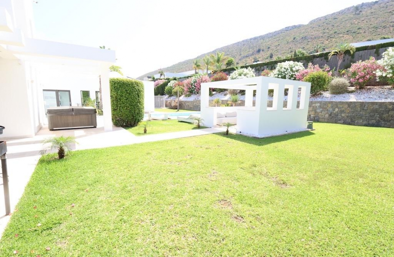 Resale - Villa - Jávea - Monte Olimpo