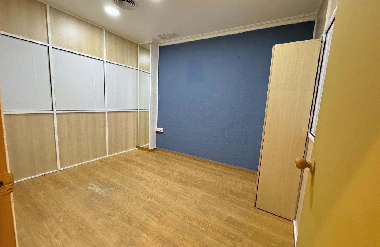 Rynek wtórny - Nieruchomość komercyjna - Guardamar del Segura - Guardamar del Seguras*