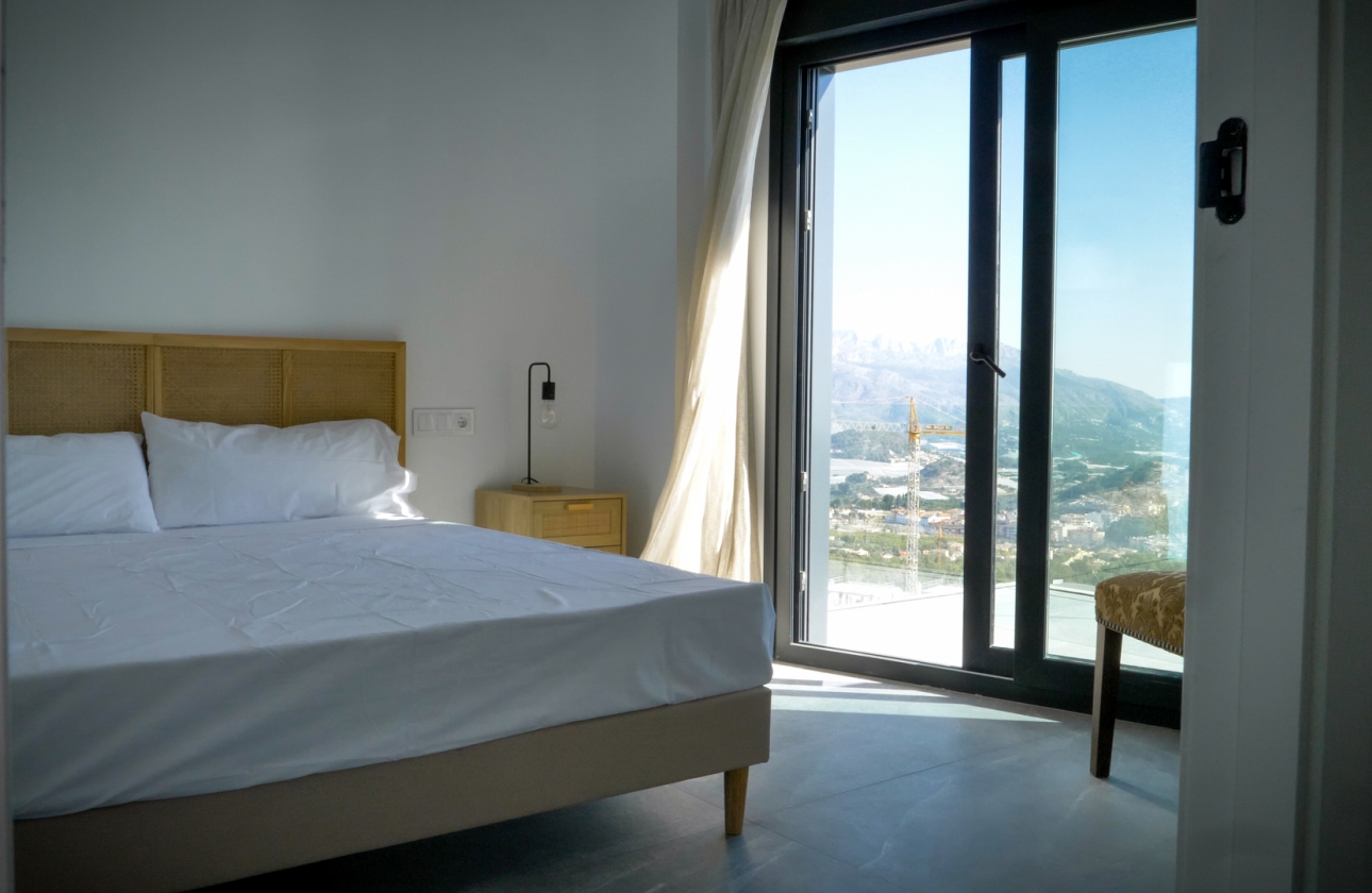 Obra nueva - Pareado - Polop