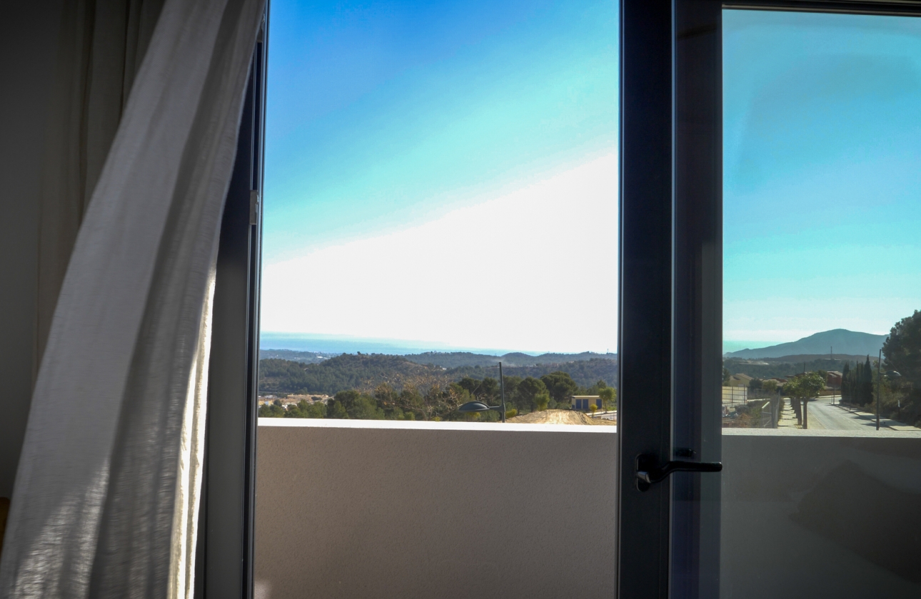 Obra nueva - Pareado - Polop