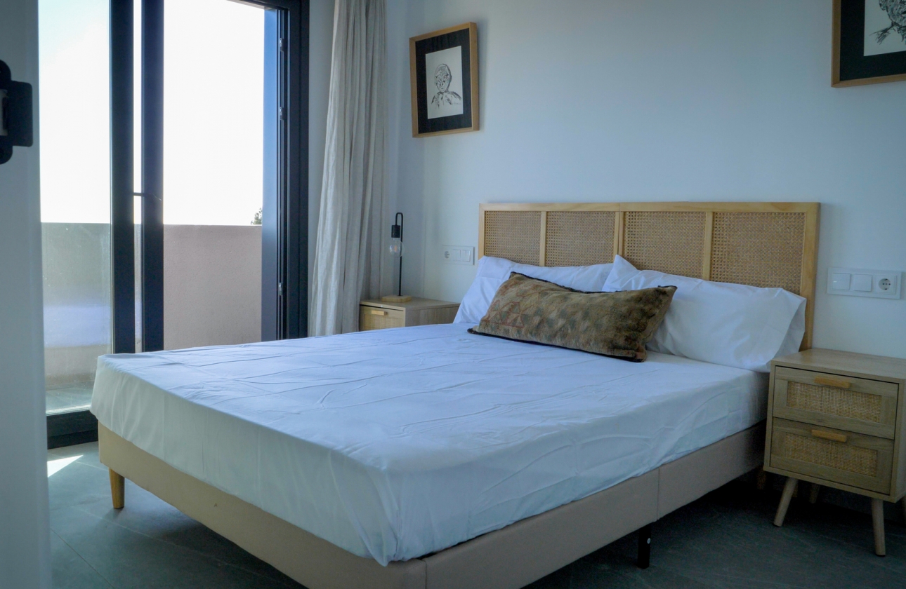 Obra nueva - Pareado - Polop