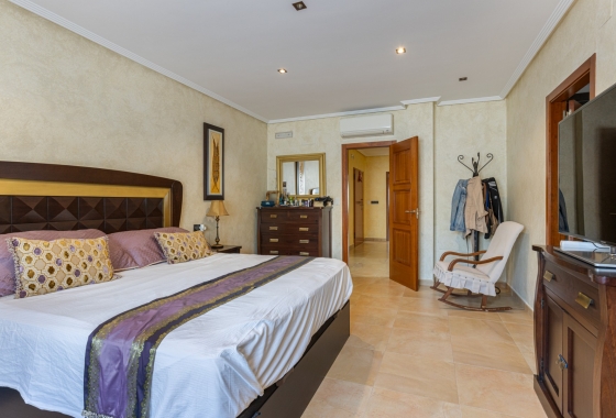 Rynek wtórny - Villa - Los Montesinos - La Herrada