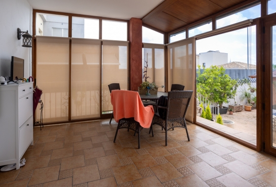 Rynek wtórny - Villa - Los Montesinos - La Herrada