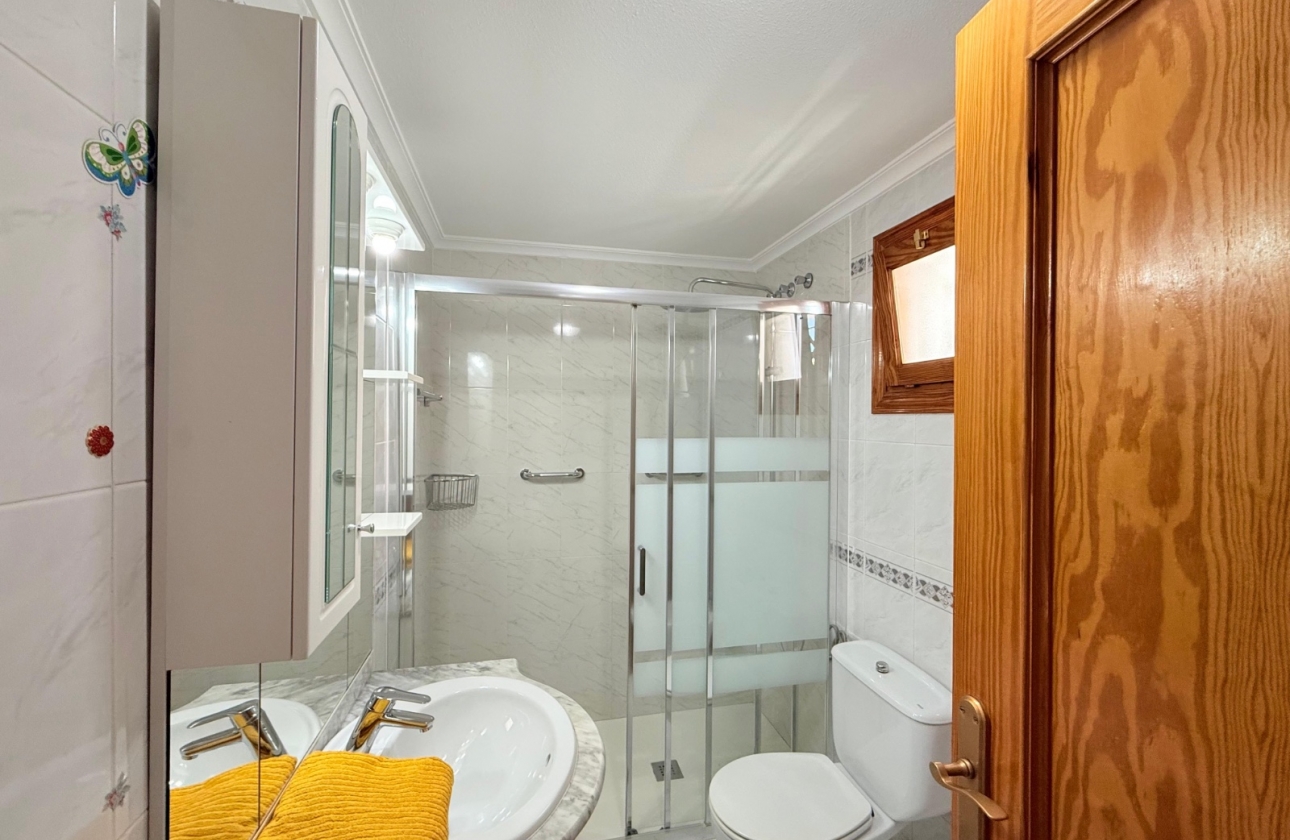 Rynek wtórny - Studio/Kawalerka - Torrevieja - La Mata