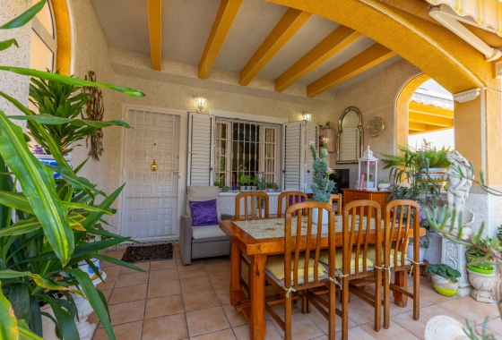 Rynek wtórny - Villa - Torrevieja - Zona los Frutales