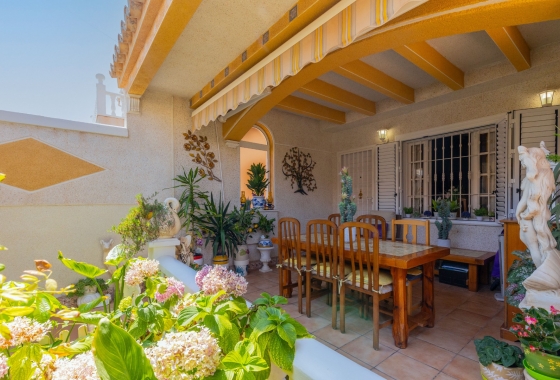 Rynek wtórny - Villa - Torrevieja - Zona los Frutales