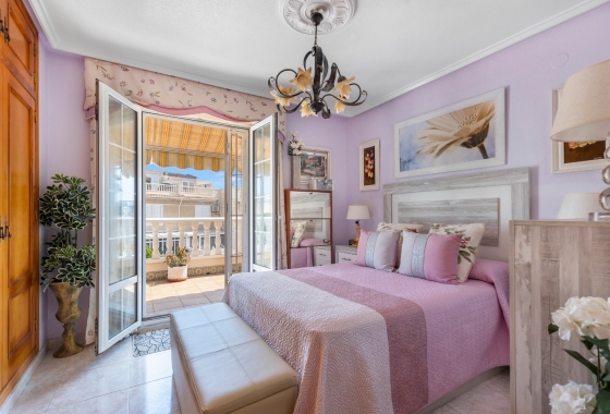 Rynek wtórny - Villa - Torrevieja - Zona los Frutales