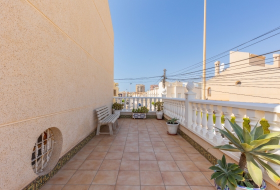 Rynek wtórny - Villa - Torrevieja - Zona los Frutales