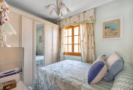 Rynek wtórny - Villa - Torrevieja - Zona los Frutales