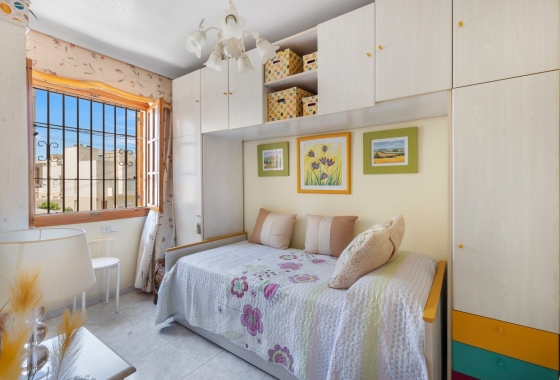 Rynek wtórny - Villa - Torrevieja - Zona los Frutales