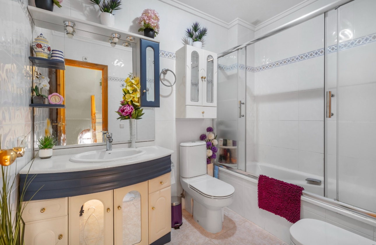 Rynek wtórny - Villa - Torrevieja - Zona los Frutales